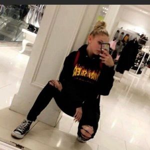 Meet your Posher, Emma